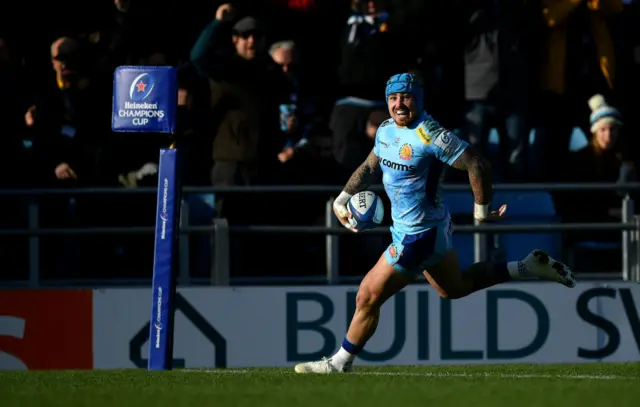 Exeter's Jack Nowell scores a try