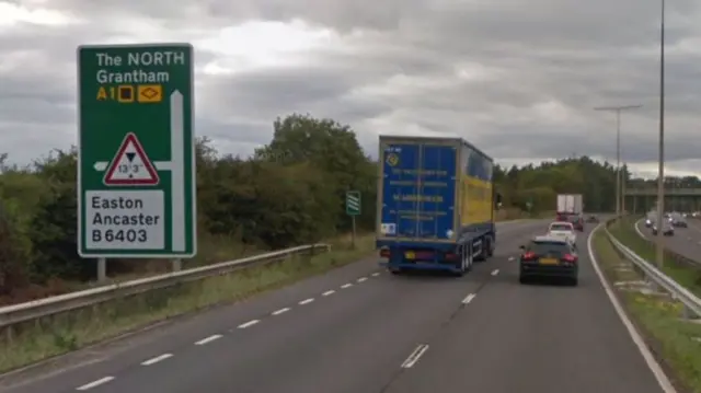 A1 Grantham sign