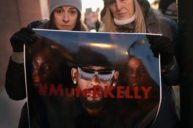 Mute R Kelly protests