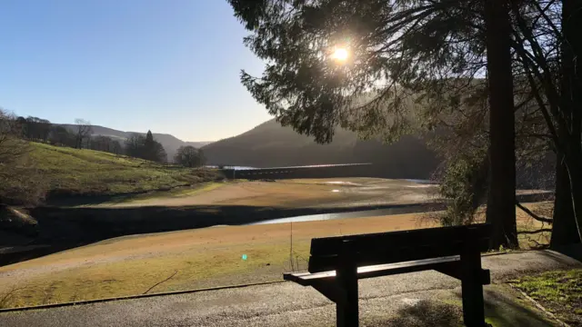 Winter sunshine in the Derwent Valley