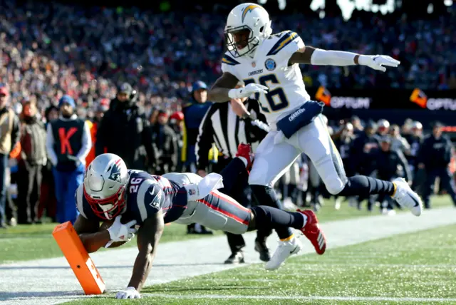 Sony Michel scores against the LA Chargers