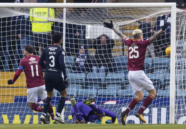 Stephen Dobbie scores for Queen of the South