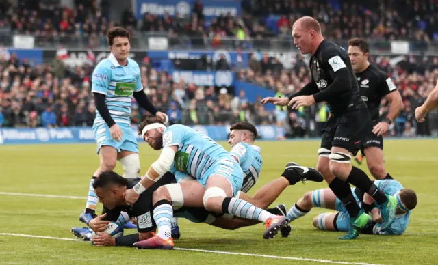 Billy Vunipola scores