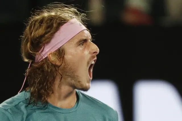 Tsitsipas