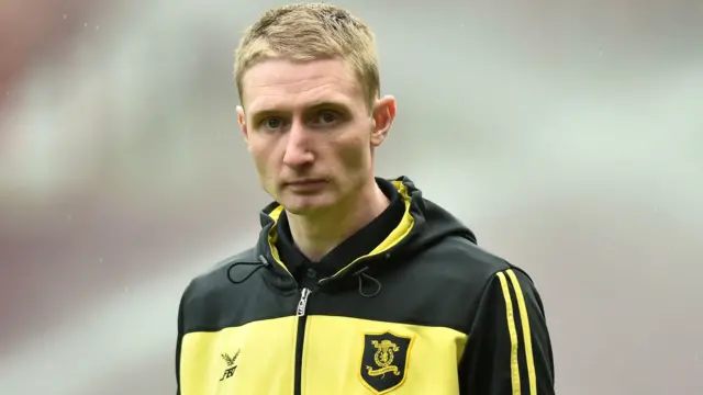 Chris Erskine makes his first start for Livingston in midfield