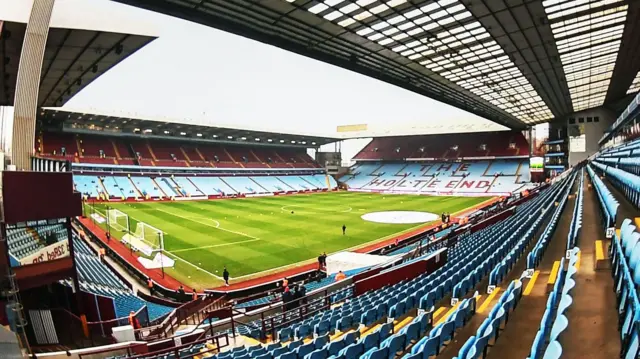 Villa Park