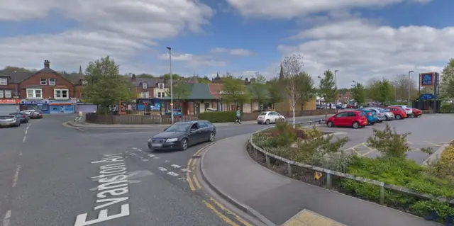 Aldi store, Cardigan Fields