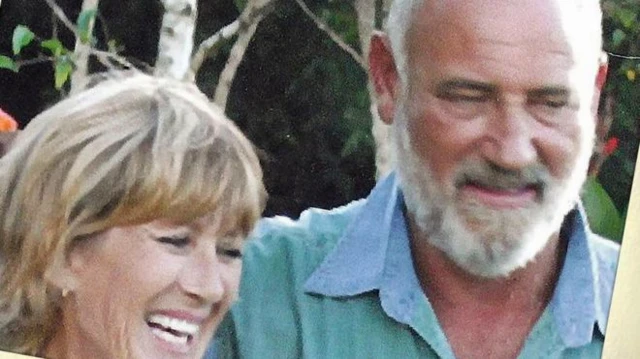 Andre Hanekom (R) and his wife Francis