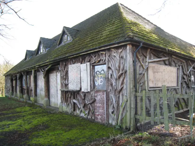 Manor Park Farm Cadbury Barn