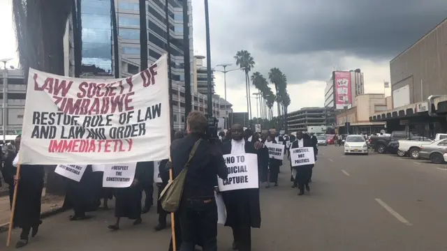 Zimbabwe lawyers march for rule of law