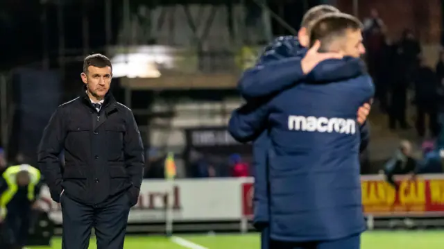 Dundee manager Jim McIntyre left dejected