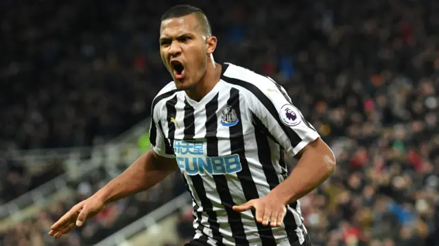 Salomon Rondon celebrates