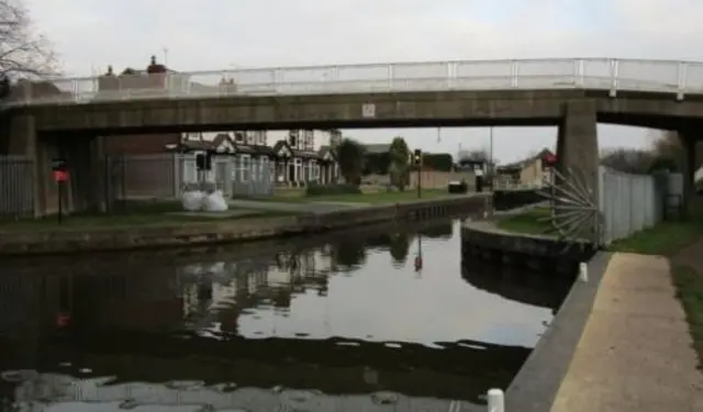 River Don canal path in Mexborough