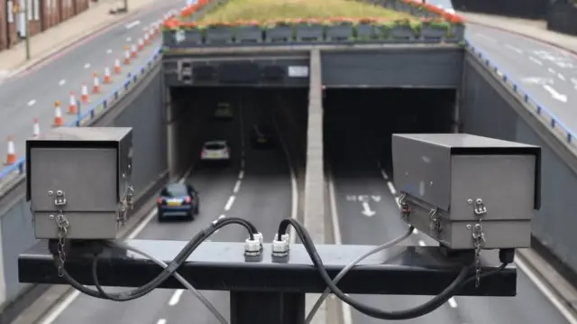 Cameras look at Birmingham tunnels