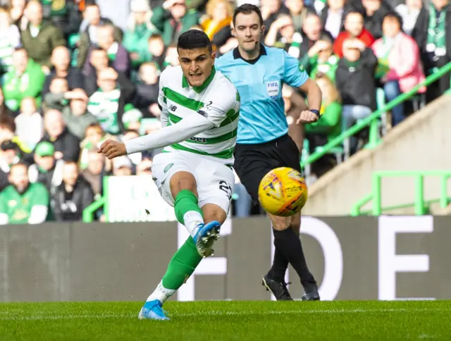 Mohamed Elyounoussi scores