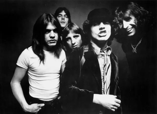 AC/DC