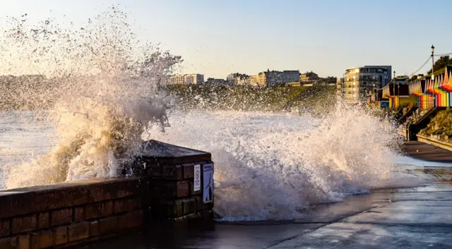 Waves in Scarborough