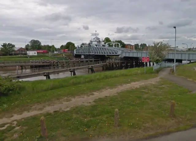 Sutton bridge swing bridge