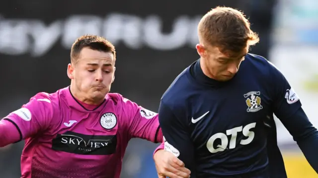 Kilmarnock's Stuart Findlay (right) and St Mirren's Danny Mullen