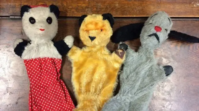 Sooty, Sweeo and Soo puppets