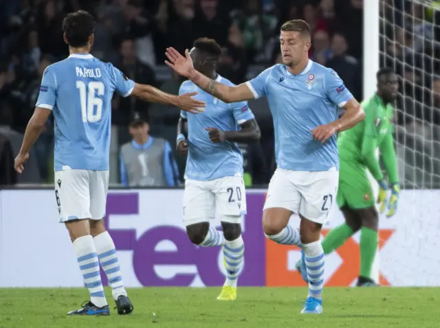 Sergej Milinkovic-Savic (right) celebrates