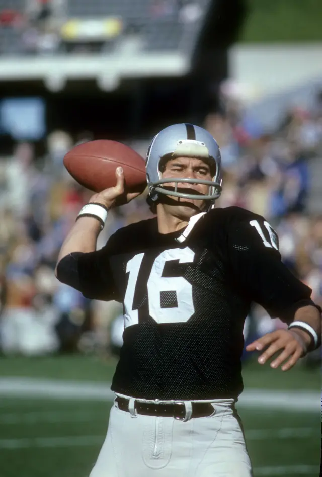 Jim Plunkett