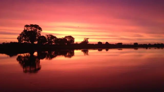 Sunrise in Sutton on Trent