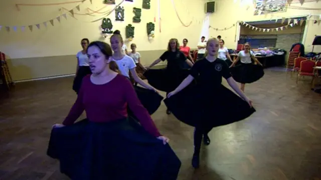 Polish dancing