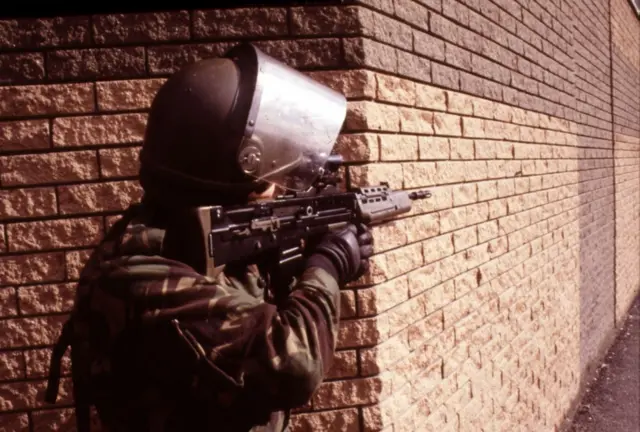 British soldier on patrol in Northern Ireland in 1998