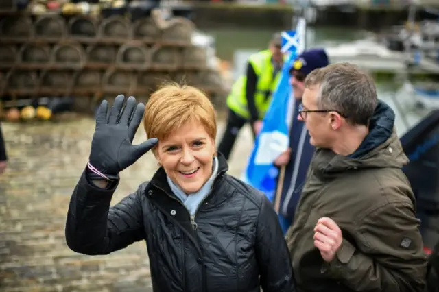 SNP leader Nicola Sturgeon met North Sea coast locals