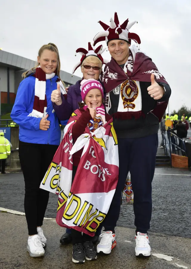 Hearts fans at Hampden