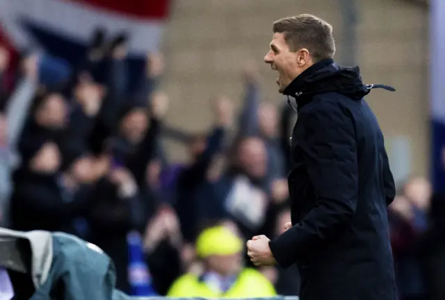 Steven Gerrard celebrates as Rangers beat Hearts 3-0