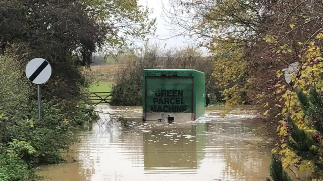 Lorry stuck in ford at Coston, Leicestershire