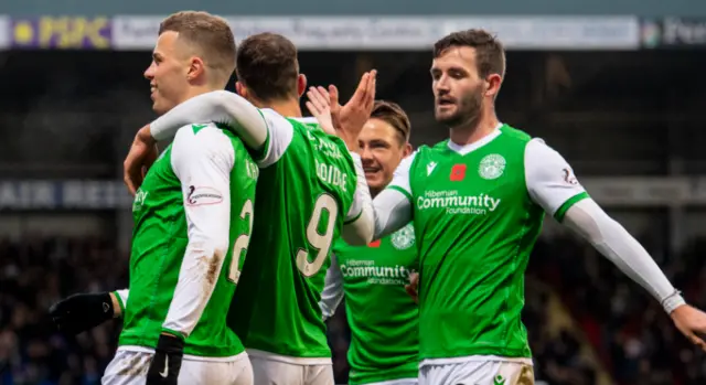 Hibs hammered St Johnstone in Perth