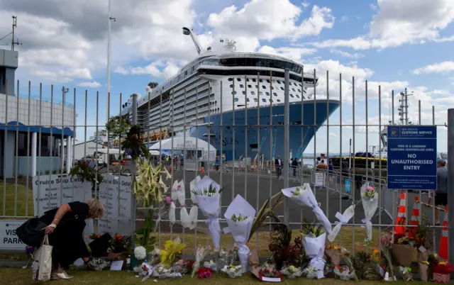 Ovation of the Seas cruise ship