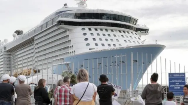 Ovation of the Seas in Tauranga