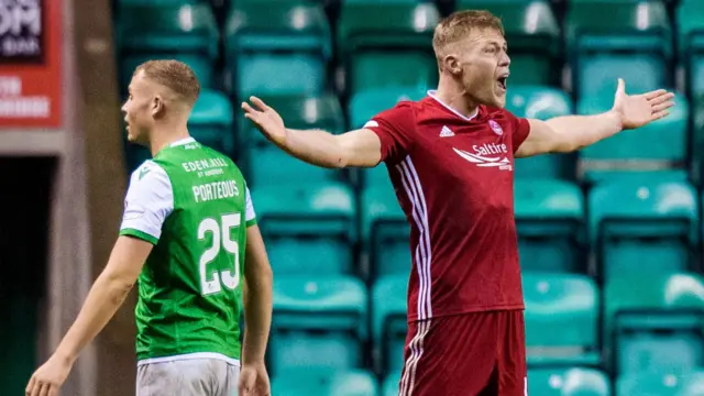 Aberdeen striker Sam Cosgrove had a rare off day against Hibs last Saturday