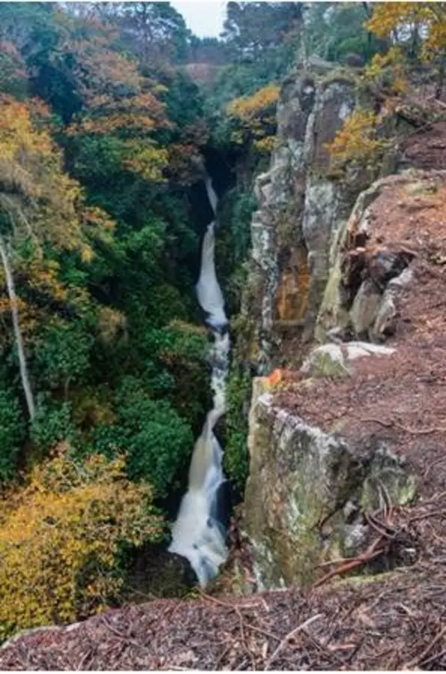 upper-Dalegarth Falls