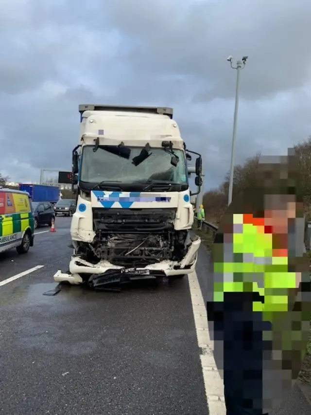 M1 crash spillage