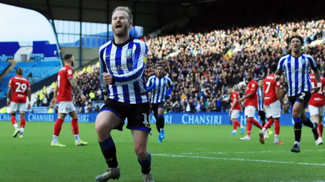 Barry Bannan celebrates