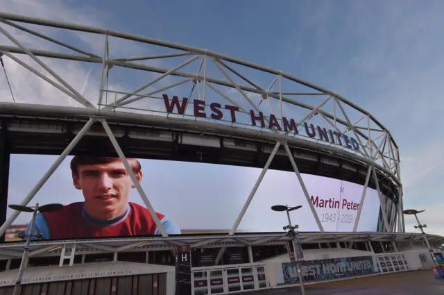 Martin Peters tribute at West Ham