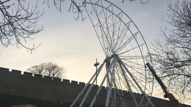 ferris wheel assembly