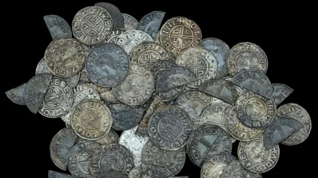 Coin hoard
