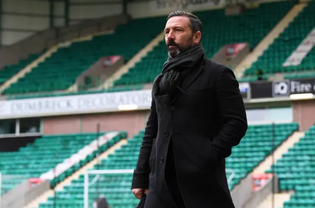 Aberdeen manager Derek McInnes arrives at Easter Road