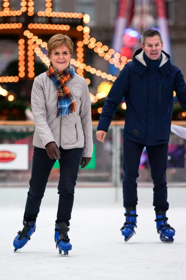 First Minsiter Nicola Sturgeon and Finance Secretary Derek Mackay