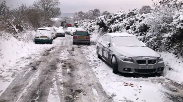 Cars in Ashcombe