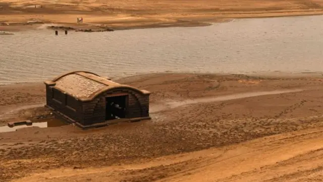 Derwent lost village