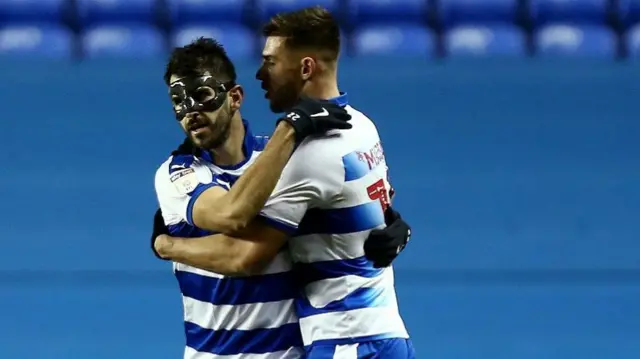 Nelson Oliveira celebrates his winner for Reading