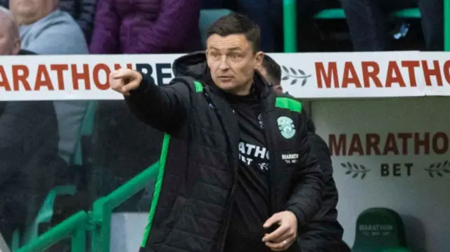 Hibs boss Paul Heckingbottom