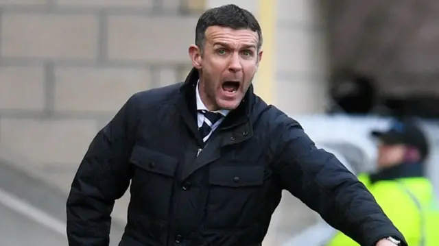 Dundee boss Jim McIntyre